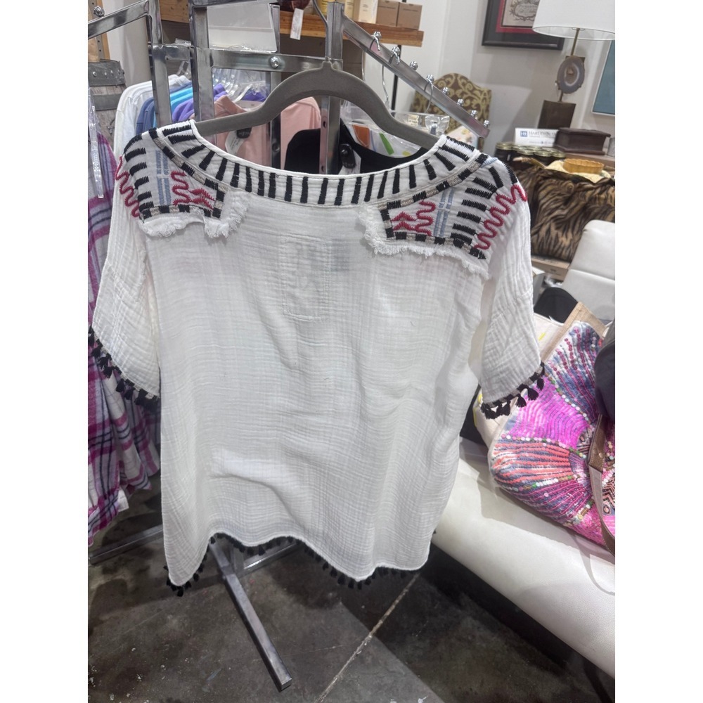 Johnny Was White Cotton Gauze Embroidered Tassel Boho Top Size Small - Picture 2 of 3
